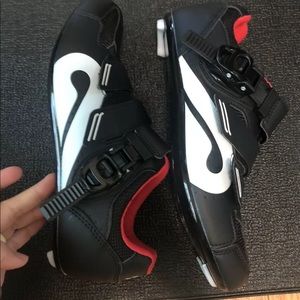 Women’s Peloton shoes size 39 ( FITS SIZE 8)